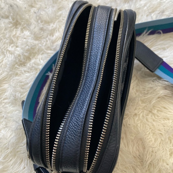 Coach Double Zip Camera Bag Crossbody | LIKE NEW - Picture 9 of 9